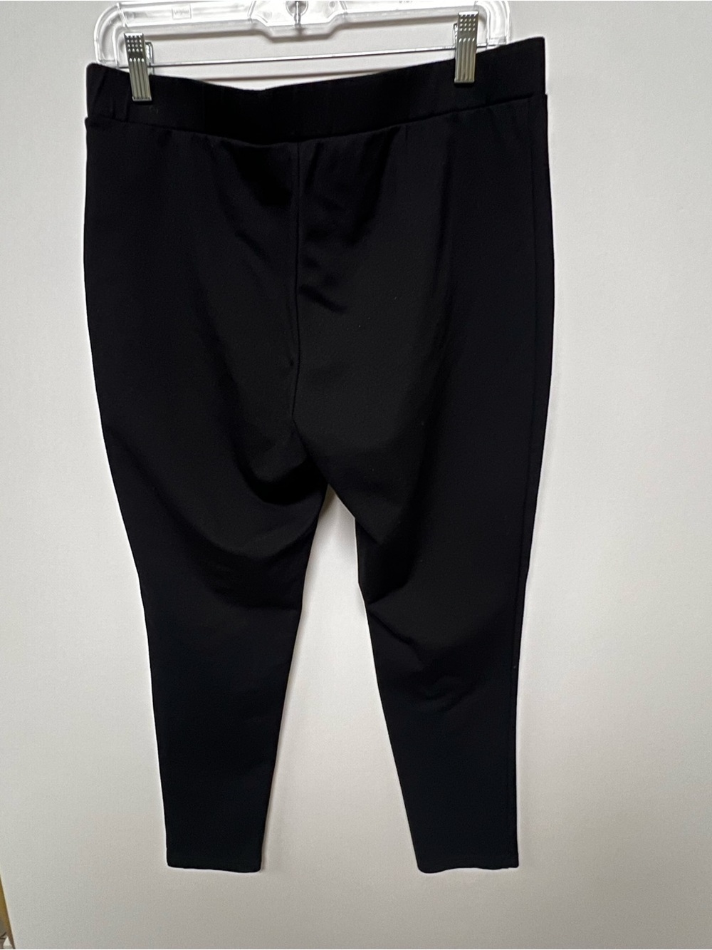 PHILOSOPHY BLACK PULL ON STRETCH PANTS. SIZE 1X. NWOT
